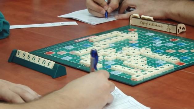 Ty też możesz zobaczyć jak gra się w Scrabble