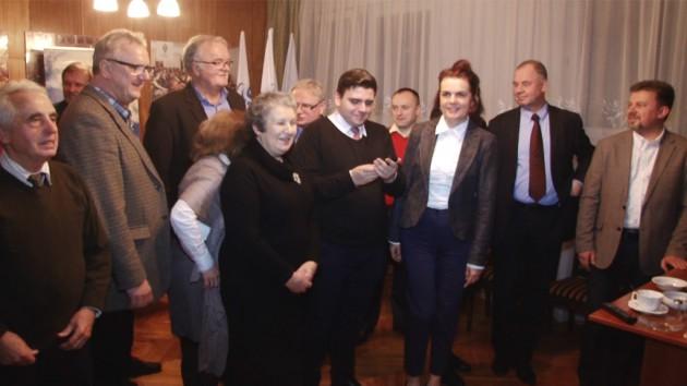 Emocje w sztabach wyborczych 