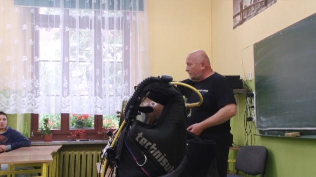 Lekcje na temat biezpieczeństwa nad wodą