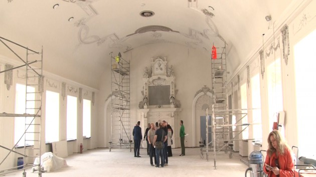 Sala królewska w Akademii Rycerskiej prawie gotowa 