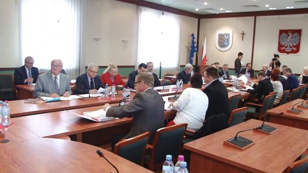 Czy partie powinny być finansowane z budżetu? 