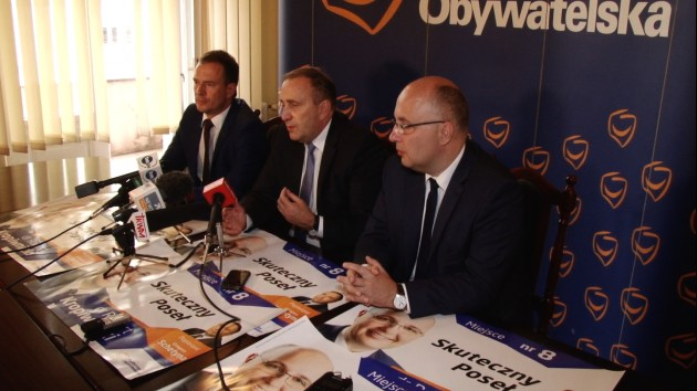 Schetyna zamiast na Huskowskiego stawia na Kropiwnickiego