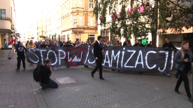 Manifestacja przeciw imigrantom w świetle prawa