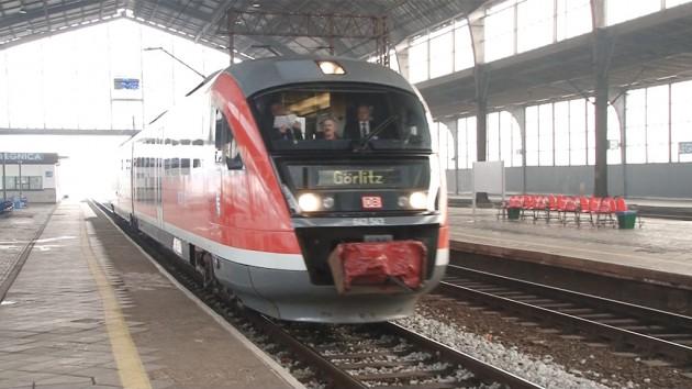 Na legnickie tory wróciły pociągi do Goerlitz i Drezna.