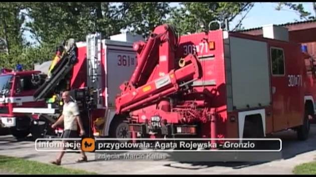 Strażacy nurkują w Jezierzanach