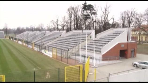 Zabłysną lampy na legnickim stadionie