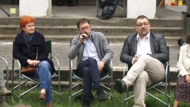 Od ponad roku próbują naprawiać legnicki świat