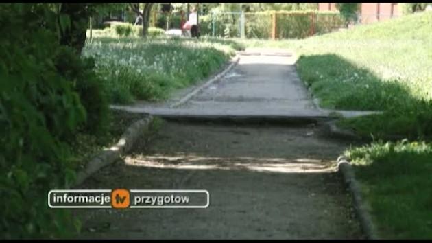Katastrofalny stan chodników w Legnicy