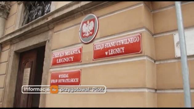 Niepełnosprawni w legnickim urzędzie niemile widziani 