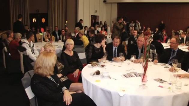 Aukcja na rzecz stowarzyszenia "Otwórz serce"