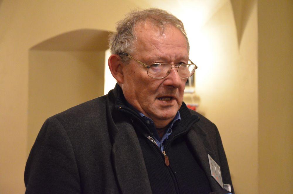 Michnik w Legnicy: od trzech lat mamy do czynienia z pełzającym zamachem stanu