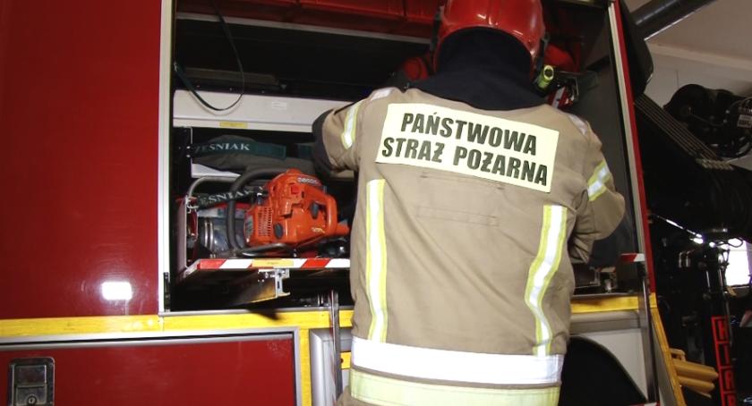 Strażacy wymieniają mundury. Nowe są piaskowe i bezpieczniejsze
