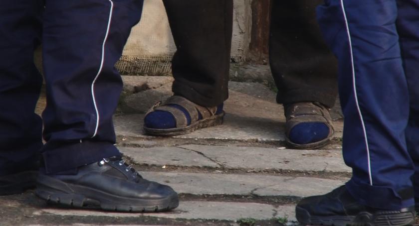 Polska policzy nocą bezdomnych. W Legnicy również