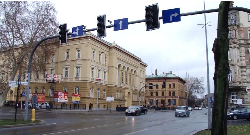 Sygnalizacja w centrum zepsuta, a ZDM czeka na odsiecz z Czech