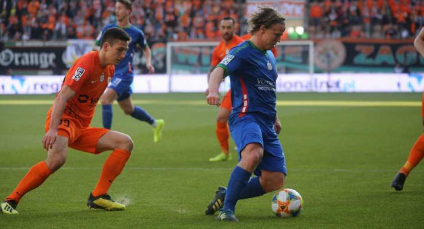 Derby dla Zagłębia. Miedź rozdawała w Lubinie prezenty