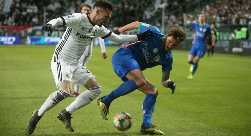 Legia wygrała w białych rękawiczkach. Miedź bezradna w stolicy