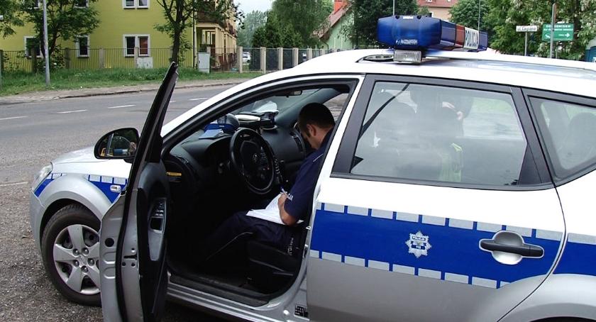 Pijani i naćpani kierowcy zatrzymani w weekend na drogach powiatu