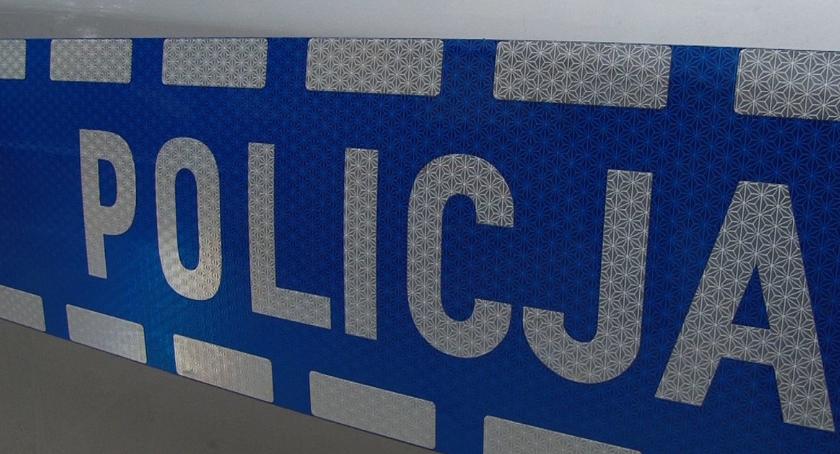 Pijany 72-latek wylądował w areszcie za jazdę samochodem po pijaku