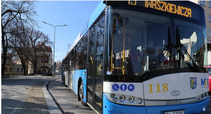 Związkowcy z MPK żądają 700 zł podwyżki. Dla każdego pracownika