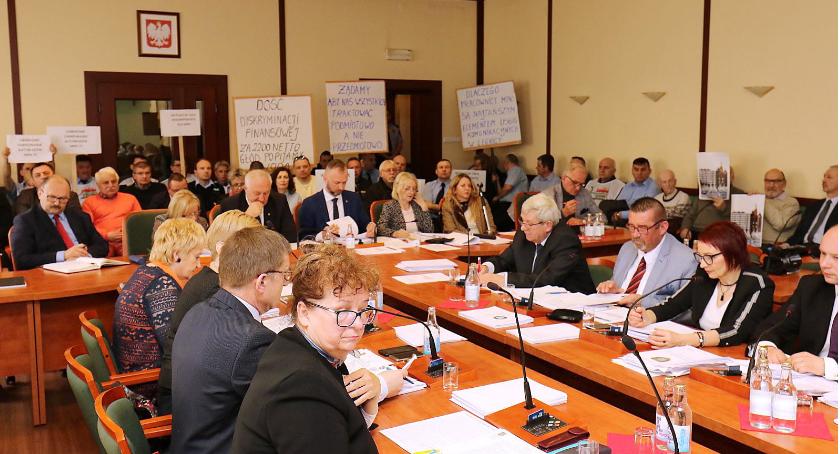 Radni przyznali miejskie nagrody. Doktor Kowalik honorowym obywatelem