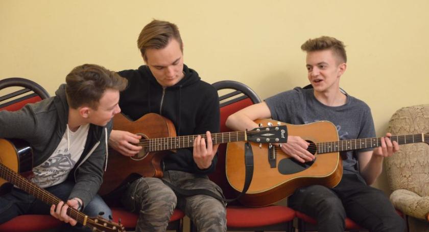 Desant gitarowy Leszka Cichońskiego w Legnicy