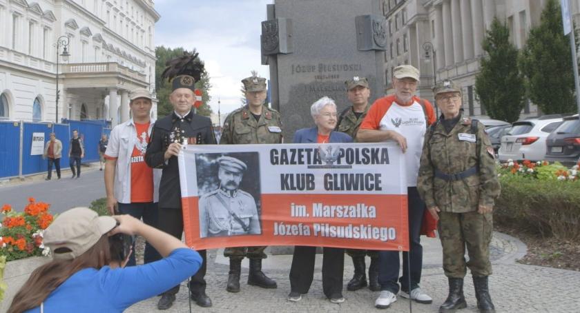 „Dobra zmiana” w Legnicy. Film o pękniętej Polsce w „Piaście”