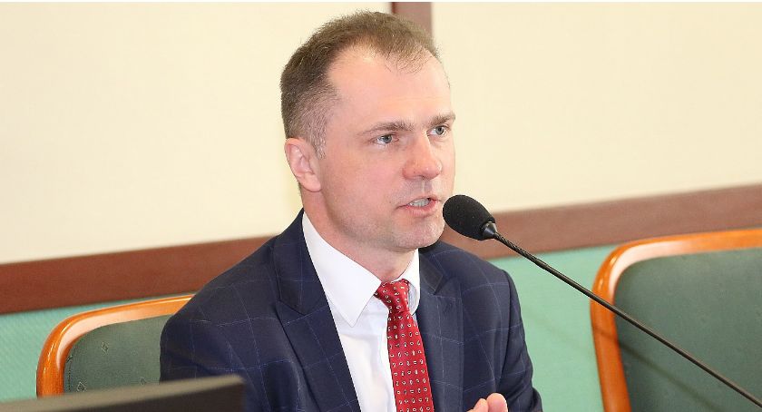 Szef rady miejskiej pyta prezydenta o 3 miliony złotych dla MPK