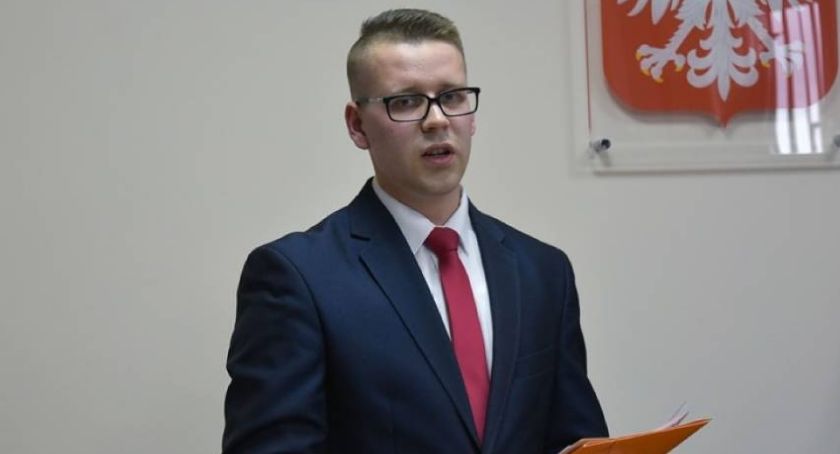 Wiceszef rady powiatu proponuje utworzyć Młodzieżową Radę Powiatu Legnickiego