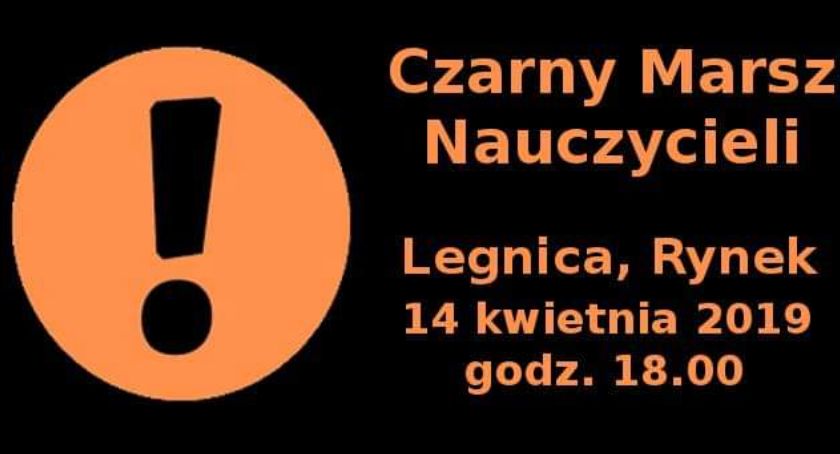 Czarny Marsz Nauczycieli w niedzielę wieczorem w legnickim rynku