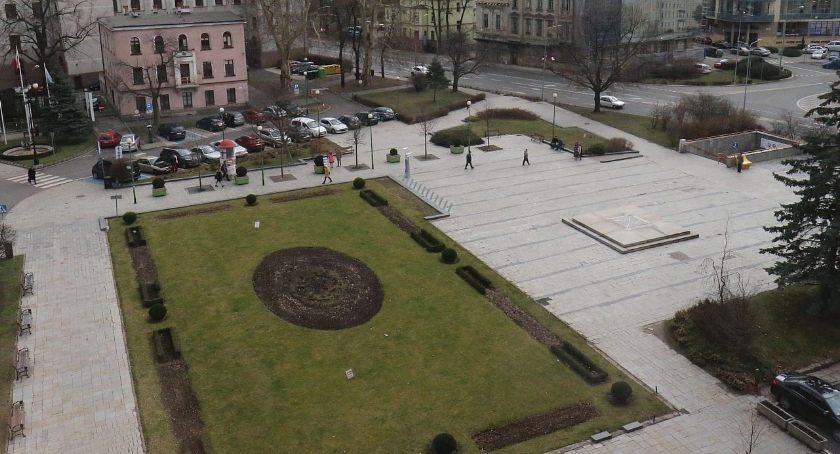 Wrocławska firma zrobi dokumentację na rewitalizację placu Słowiańskiego