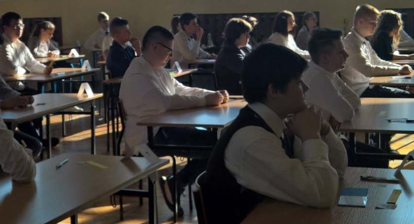We wszystkich legnickich szkołach rozpoczęły się egzaminy ósmoklasistów
