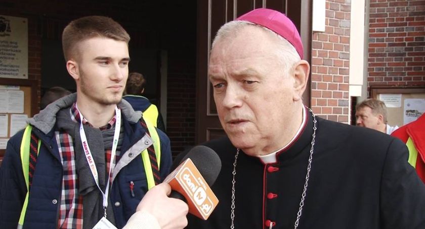 Biskup Zbigniew Kiernikowski o duchowym wymiarze świąt Wielkiej Nocy