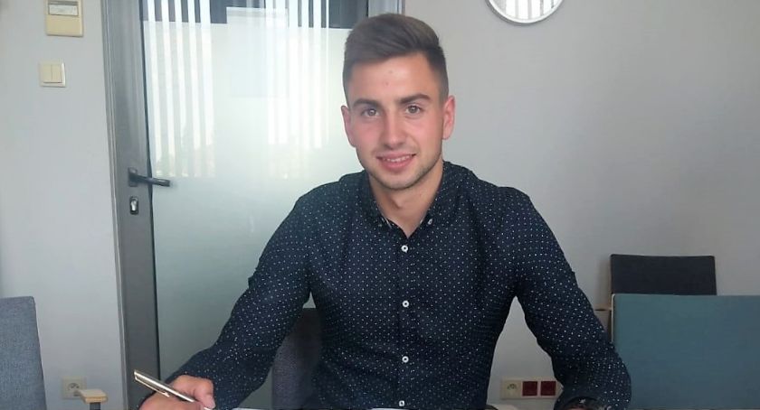 Miedź Legnica sprzątnęła Wiśle Kraków sprzed nosa utalentowanego 18-latka