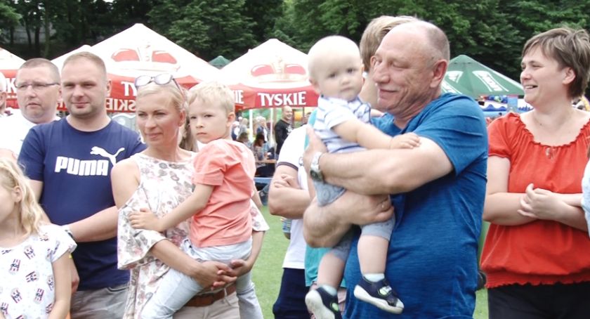 Rodzinny festyn hutników na stadionie przy ul. Grabskiego