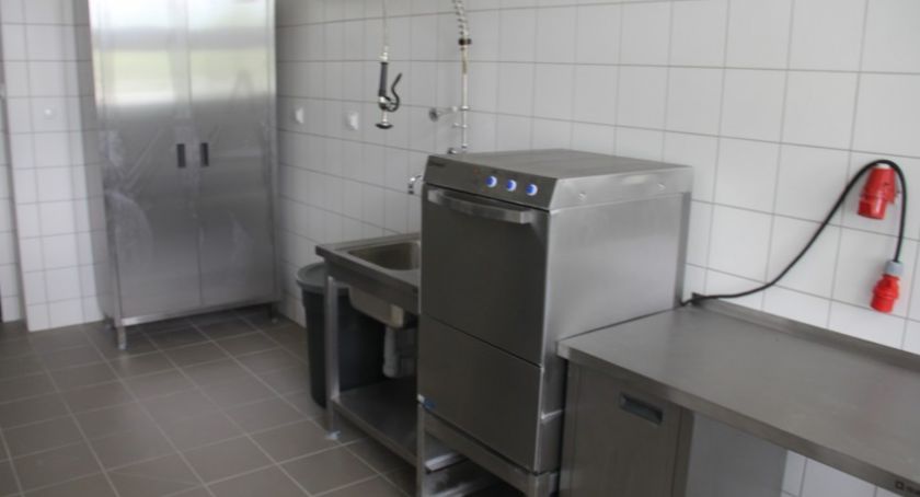 Rząd dofinansuje remont kuchni w legnickich szkołach podstawowych