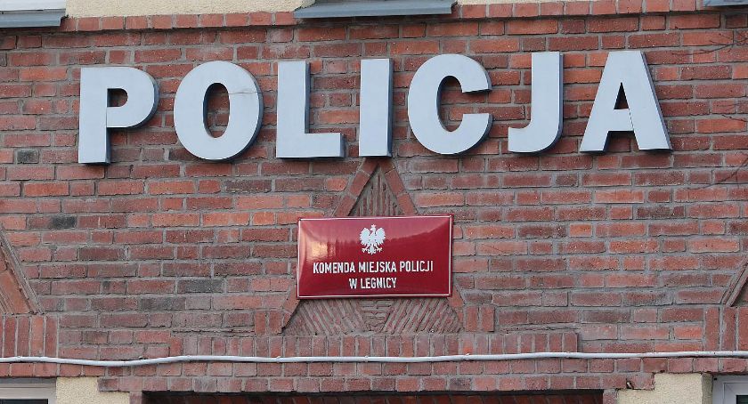 Policja złapała poszukiwanego za kradzieże legniczanina, grozi mu 15 lat więzienia
