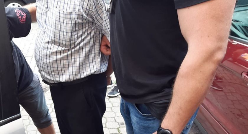 Policja zatrzymała 64-letniego legniczanina podejrzanego o pedofilię!