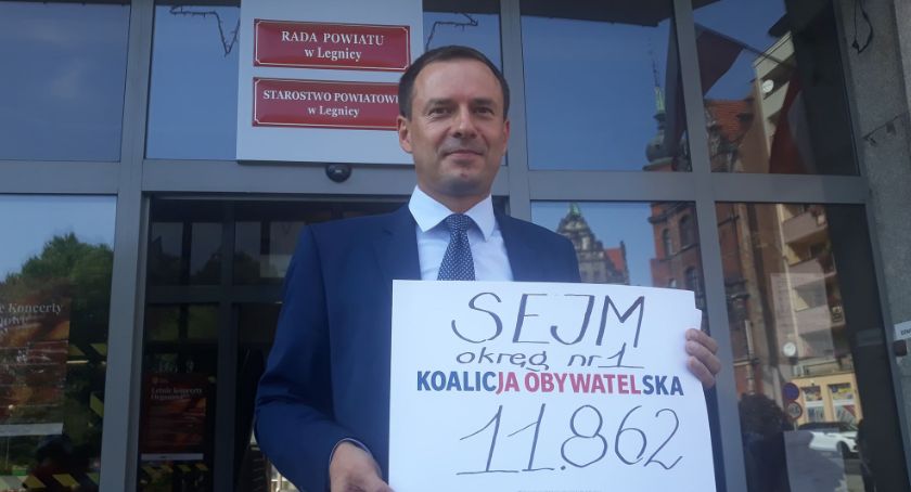 Koalicja Obywatelska pierwsza z podpisami w okręgu i kraju 