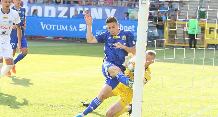 Idealny debiut Jakuba Łukowskiego! Premierowy gol Patryka Makucha