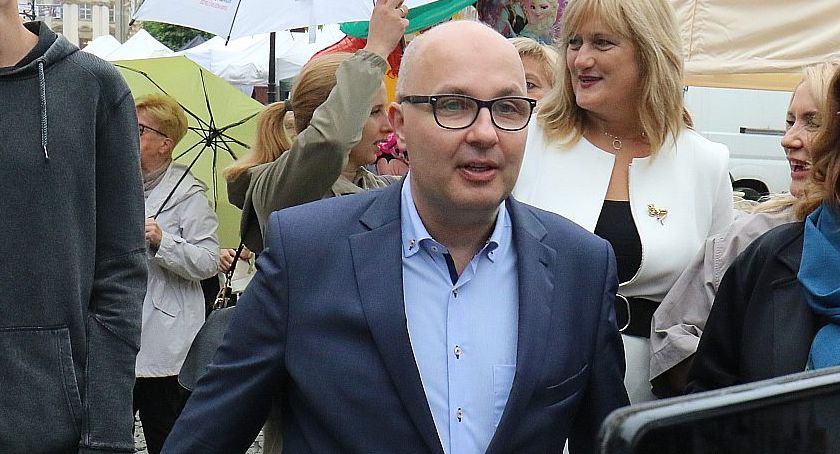 Kropiwnicki: „PiS doprowadzi do tego, że chleb będzie kosztował 15 zł”