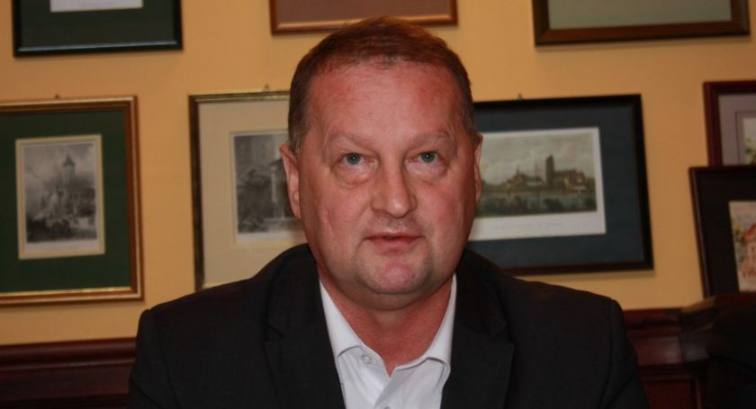 Kompromitacja Bezpartyjnych Samorządowców. Już przegrali wybory