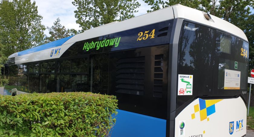 Masz samochód? To w niedzielę pojedziesz za darmo autobusem MPK