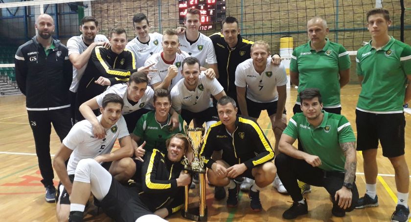 Puchar prezydenta Legnicy dla siatkarzy GKS-u Katowice [ZDJĘCIA]