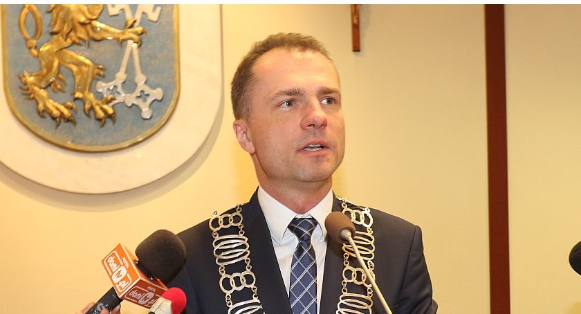 Szef rady miejskiej „zaorał” prezydenta. 