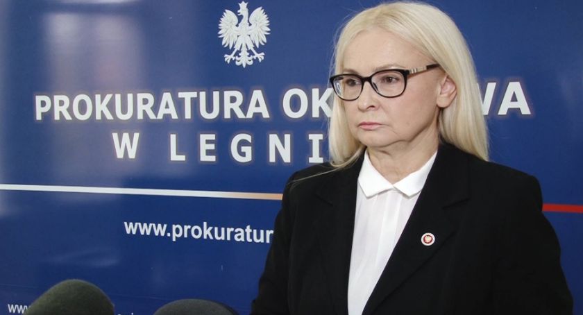 Zabójca pielęgniarki wciąż na wolności. Zatrzymana w tej sprawie osoba zwolniona