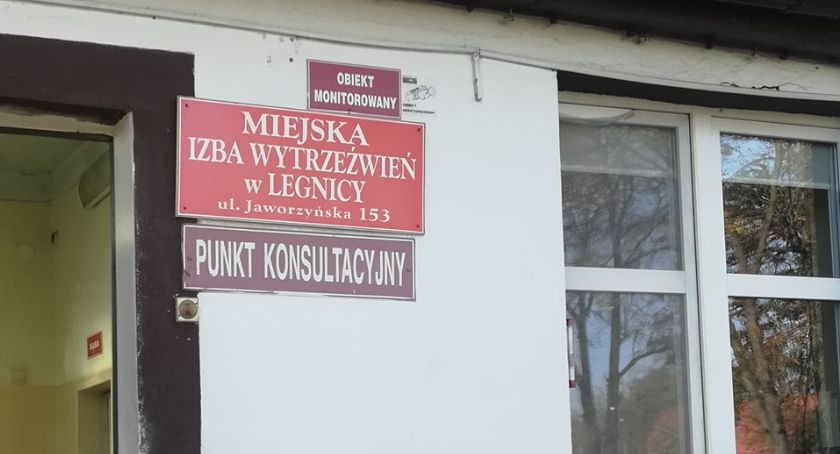 Klamka zapadła. Trzeźwienie w legnickiej izbie droższe o 20 złotych