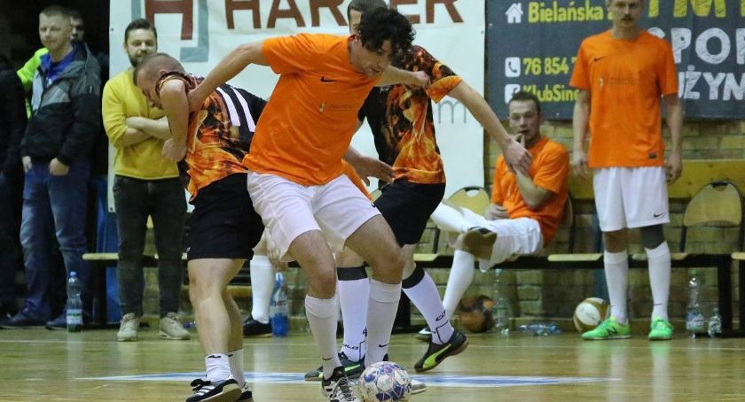 Ruszyła Legnicka Liga Halowa Saller Cup [WYNIKI, ZDJĘCIA]