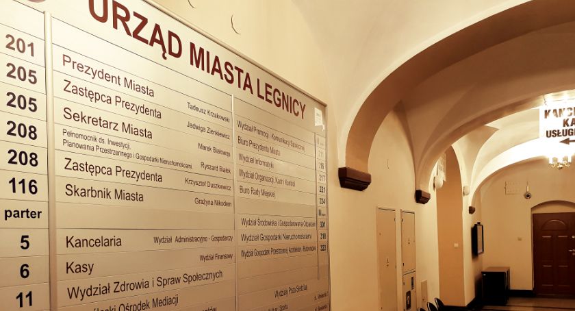 Prezydent zarządził. Urzędnicy magistratu dostaną wolne po świętach