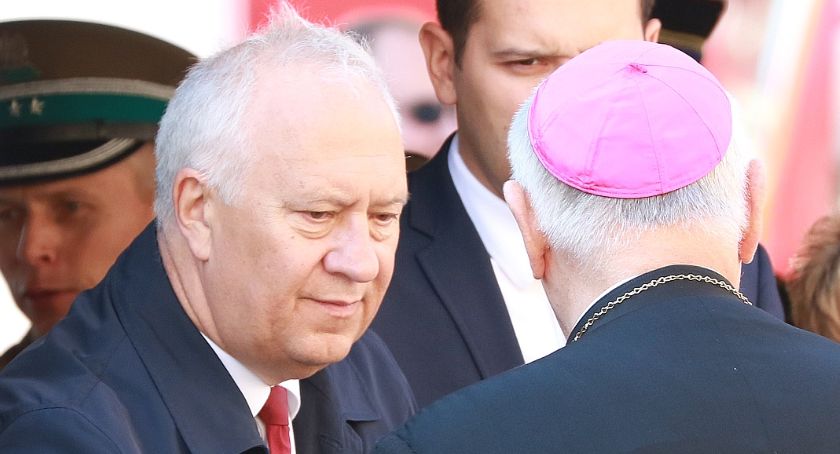 Czy prezydent Tadeusz Krzakowski nie ma już serca po lewej stronie?