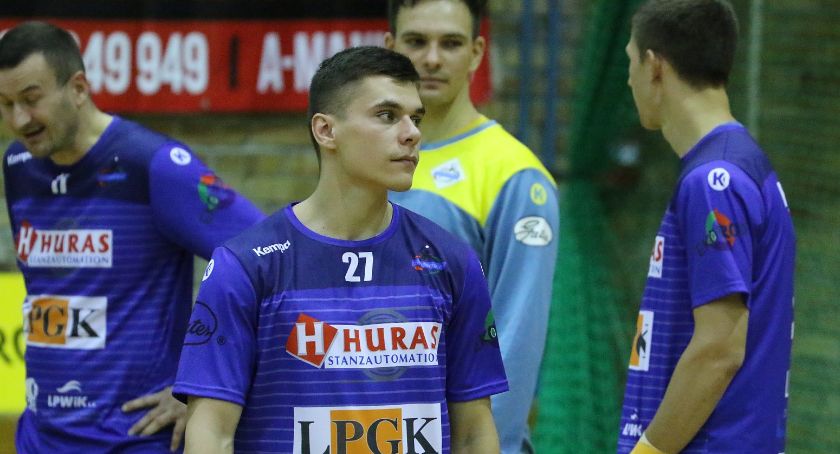 Efektowne zwycięstwo Siódemki Miedź na zakończenie rundy